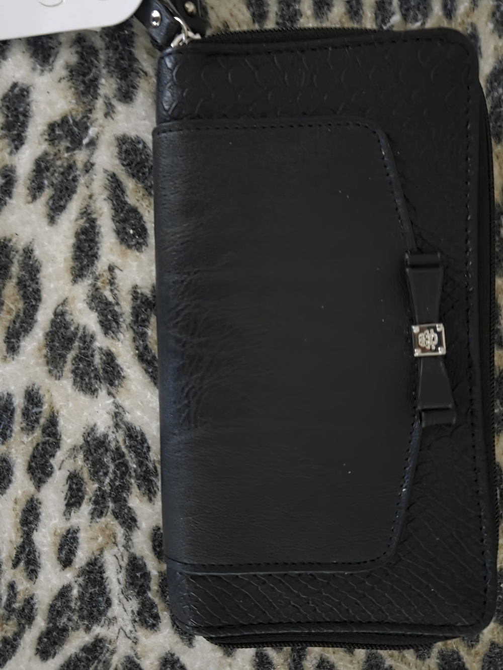 Jessica Simpson Black Wallet Wristlet